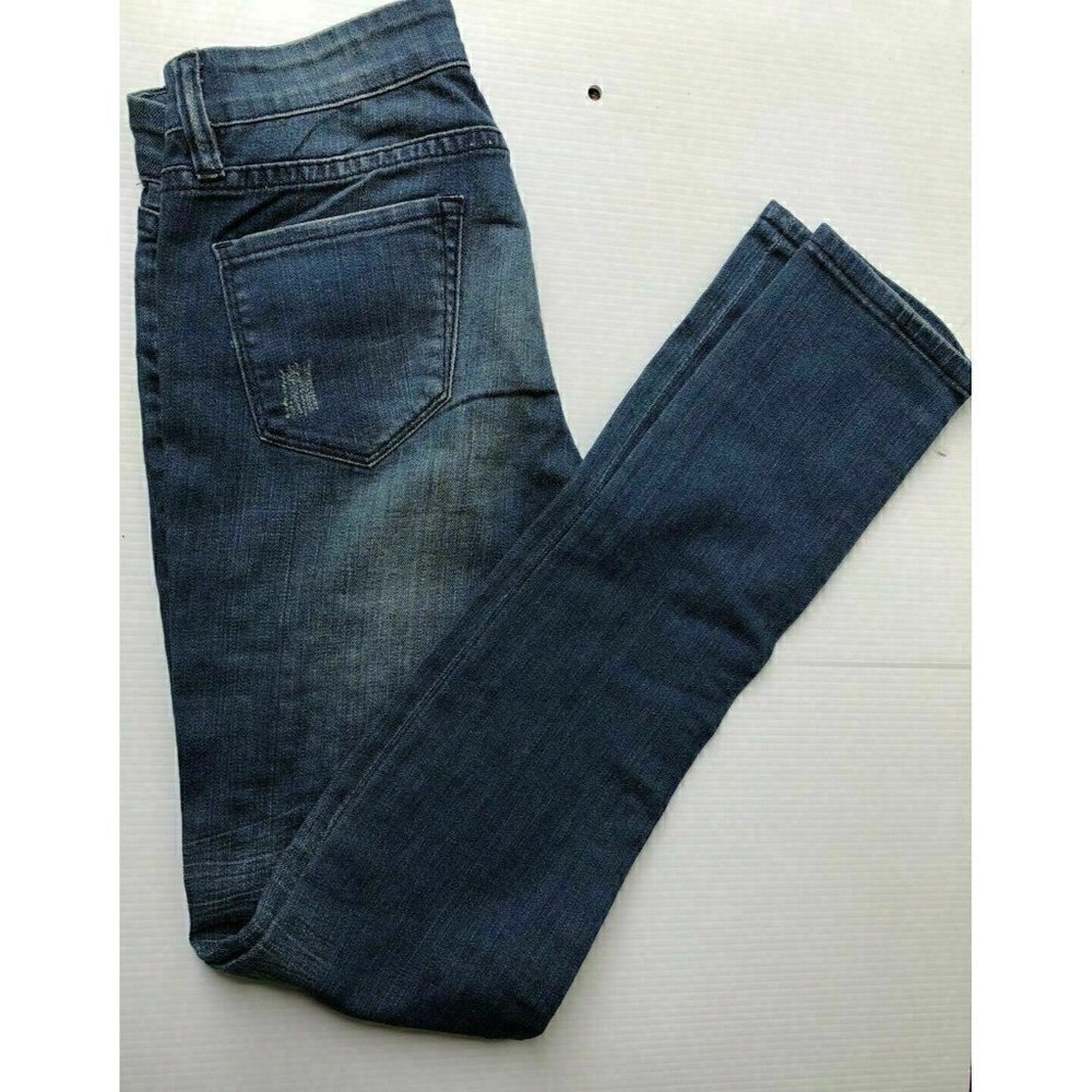 Blank NYC Women's Blue Denim Distressed Studded Skinny Jeans Size 26 NWOT - Picture 9 of 10
